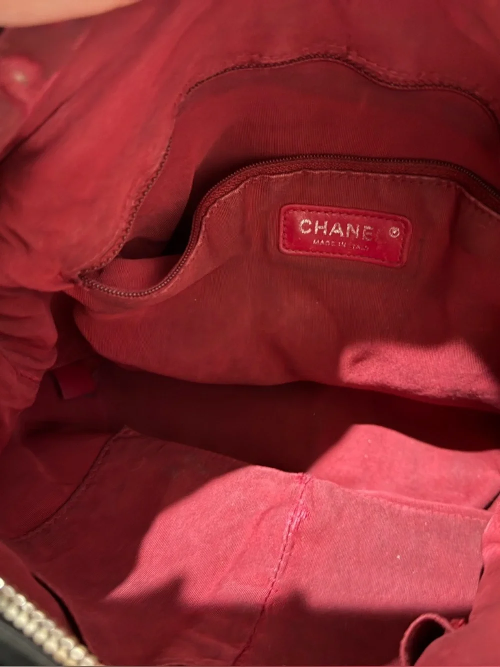 CHANEL Aged Calfskin Quilted Large Gabrielle Hobo Bag Black - Picture 13 of 16